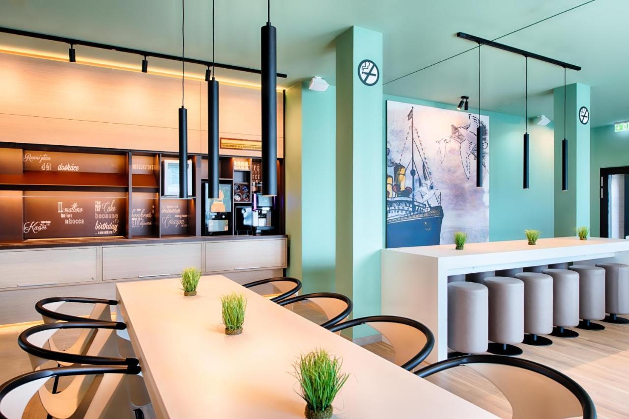 B&B Hotel Wilhelmshaven Exteriör bild